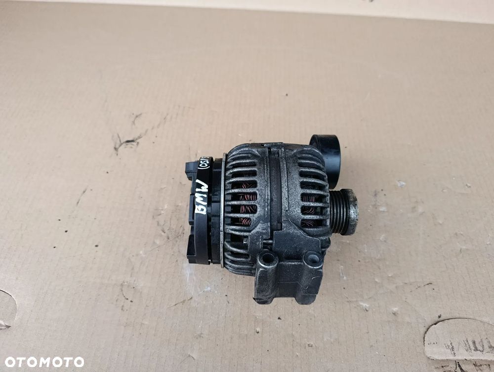 BMW 1 E87 2.0 B ALTERNATOR 14V 150A 7532966 0124525059 - 1