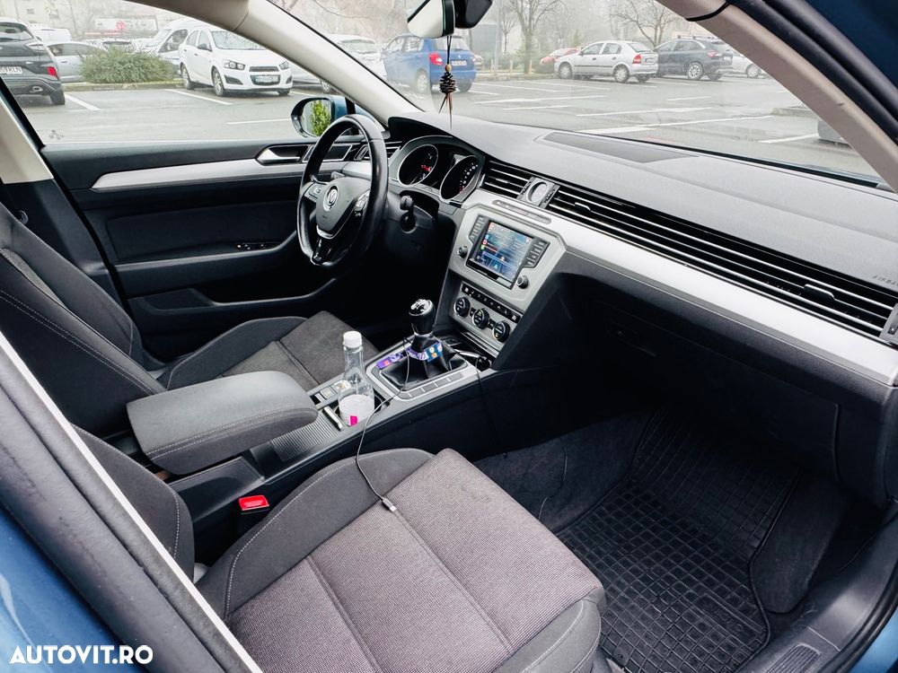 Volkswagen Passat 2.0 TDI 4Motion Comfortline - 10