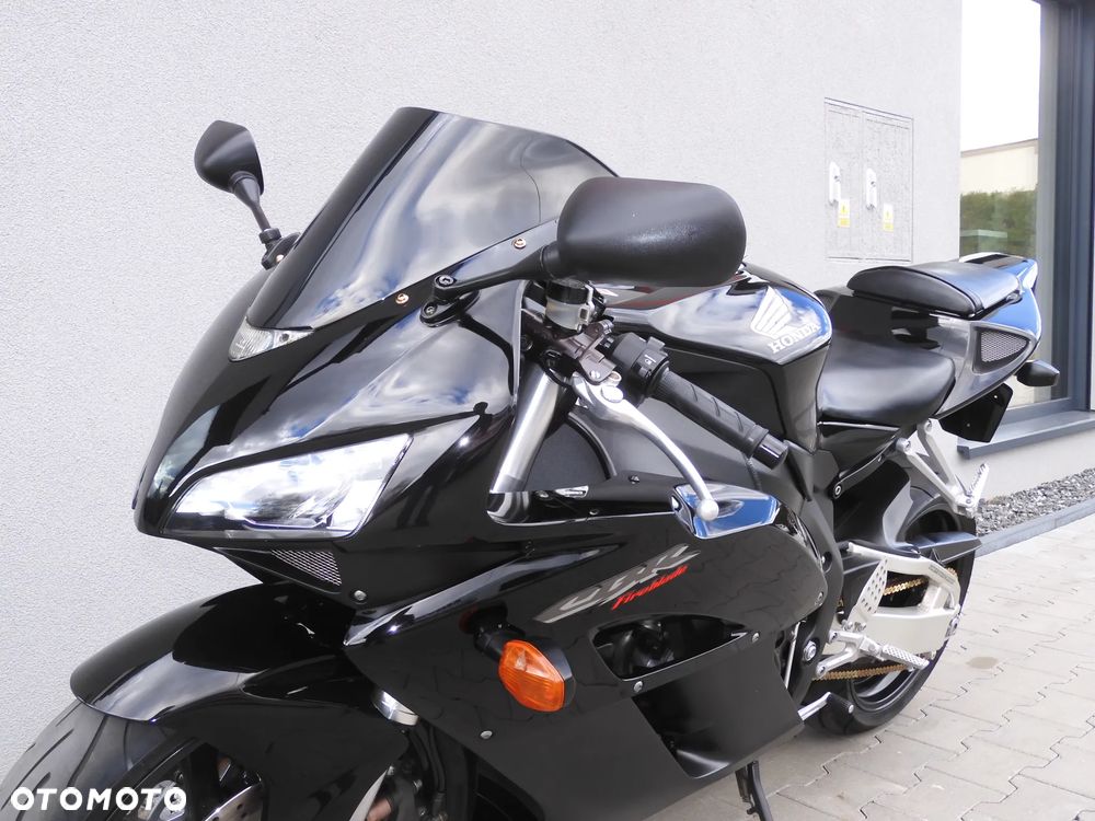 Honda CBR - 21