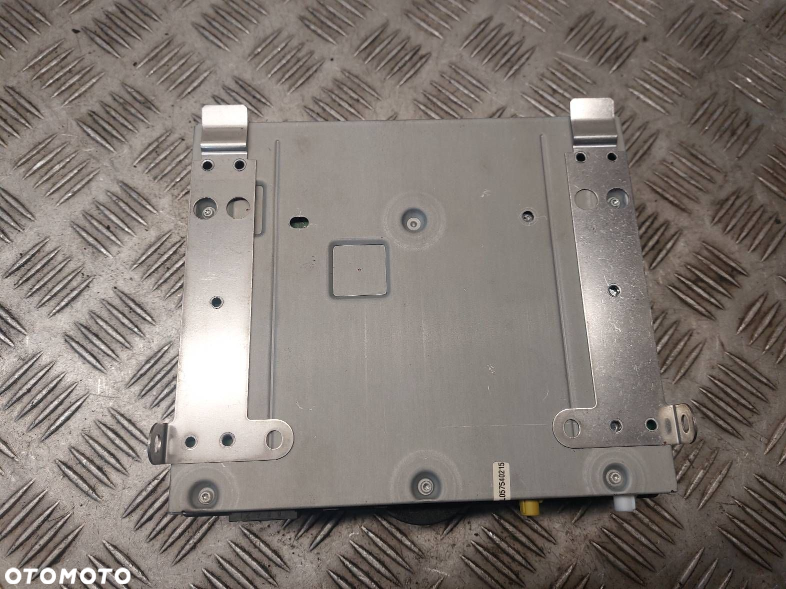 WZMACNIACZ RADIA AUDI A6 C6 4F0035541B - 3