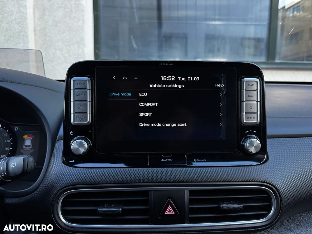 Hyundai KONA Premium - 36