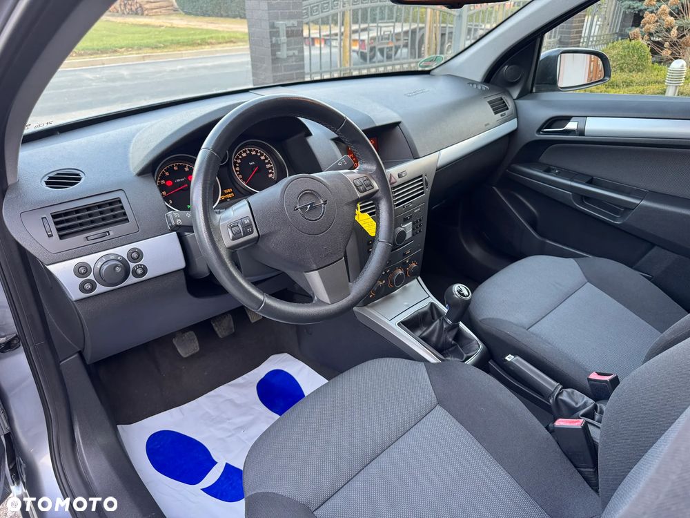 Opel Astra 1.6 Edition - 14