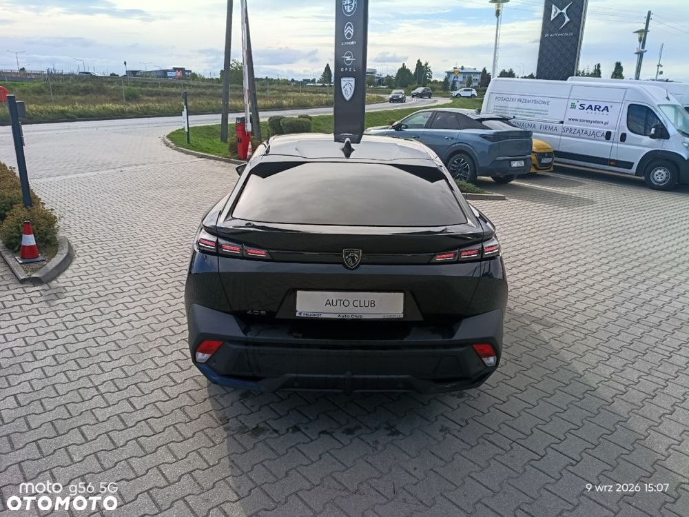 Peugeot 408 - 7