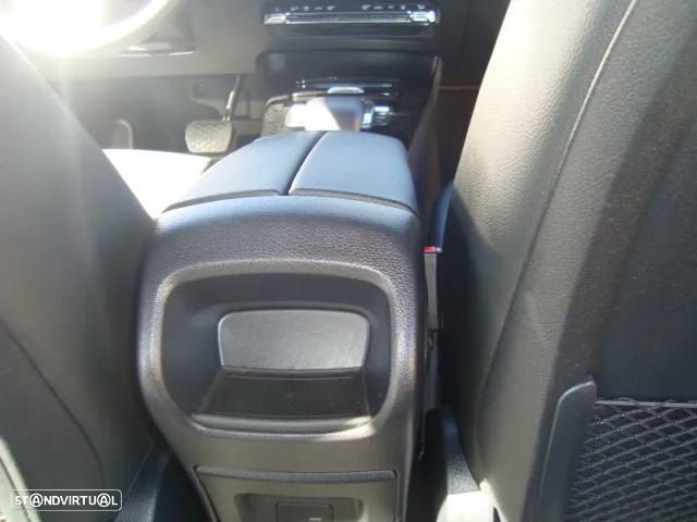 Mercedes-Benz A 250 e Style Plus - 37