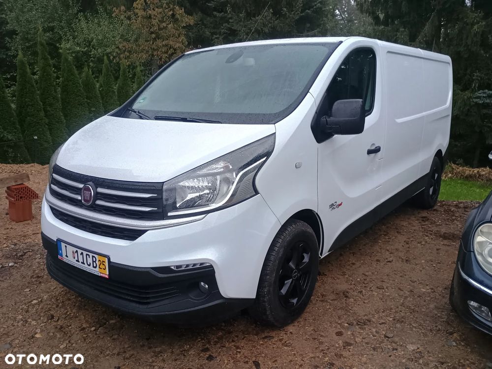 Renault Trafik - 1
