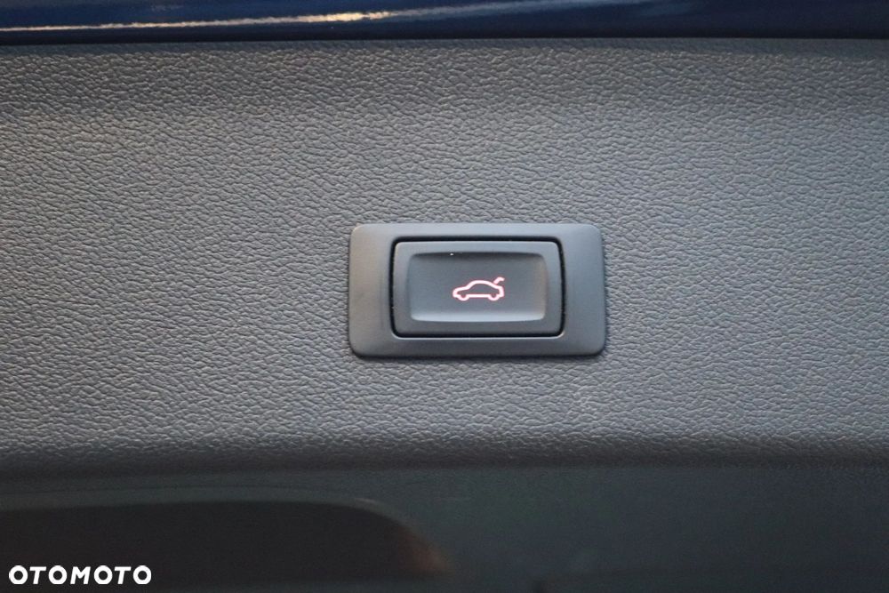 Audi A4 Avant 2.0 TDI S tronic quattro - 35