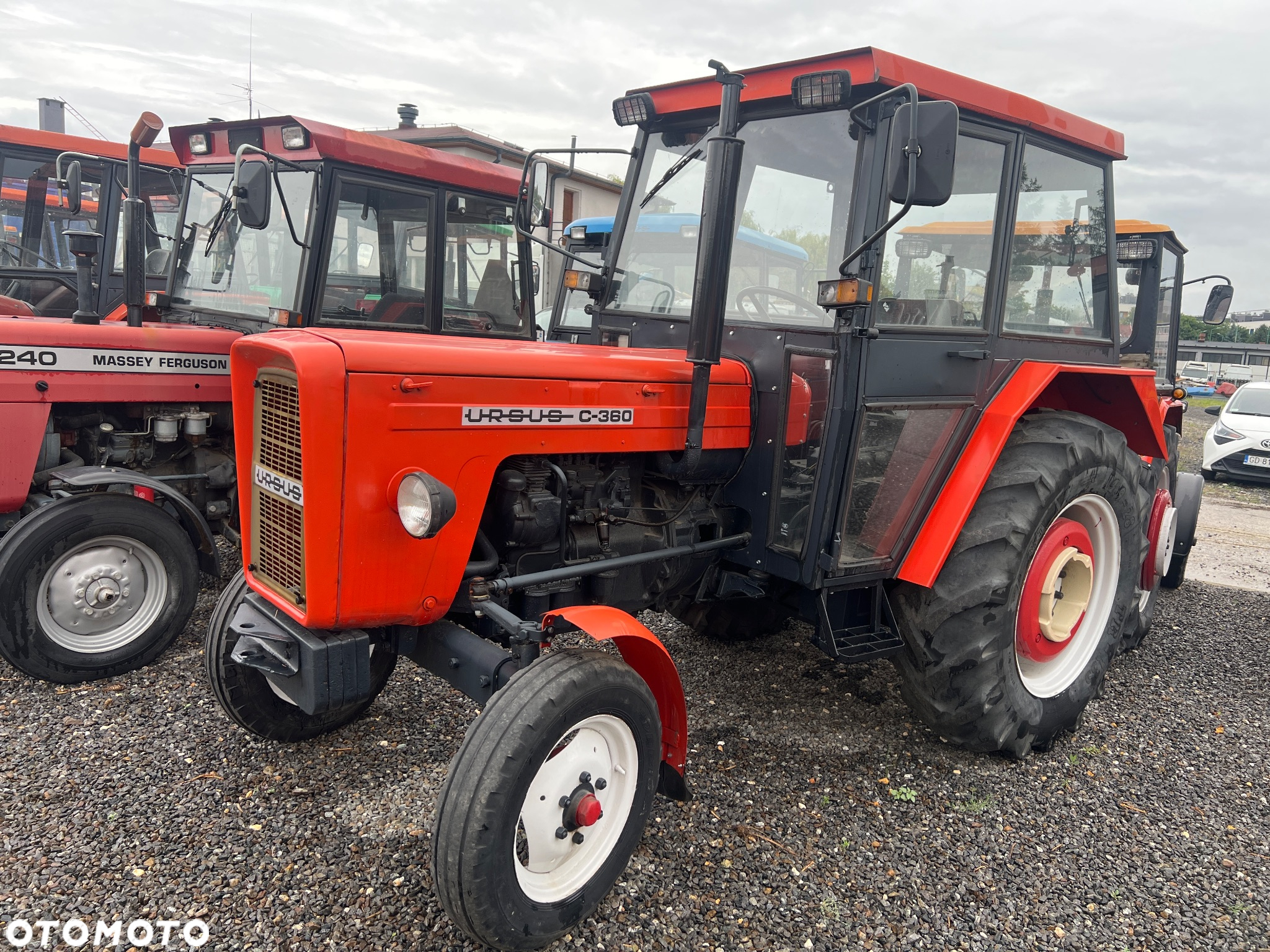 Ursus C360 - 9