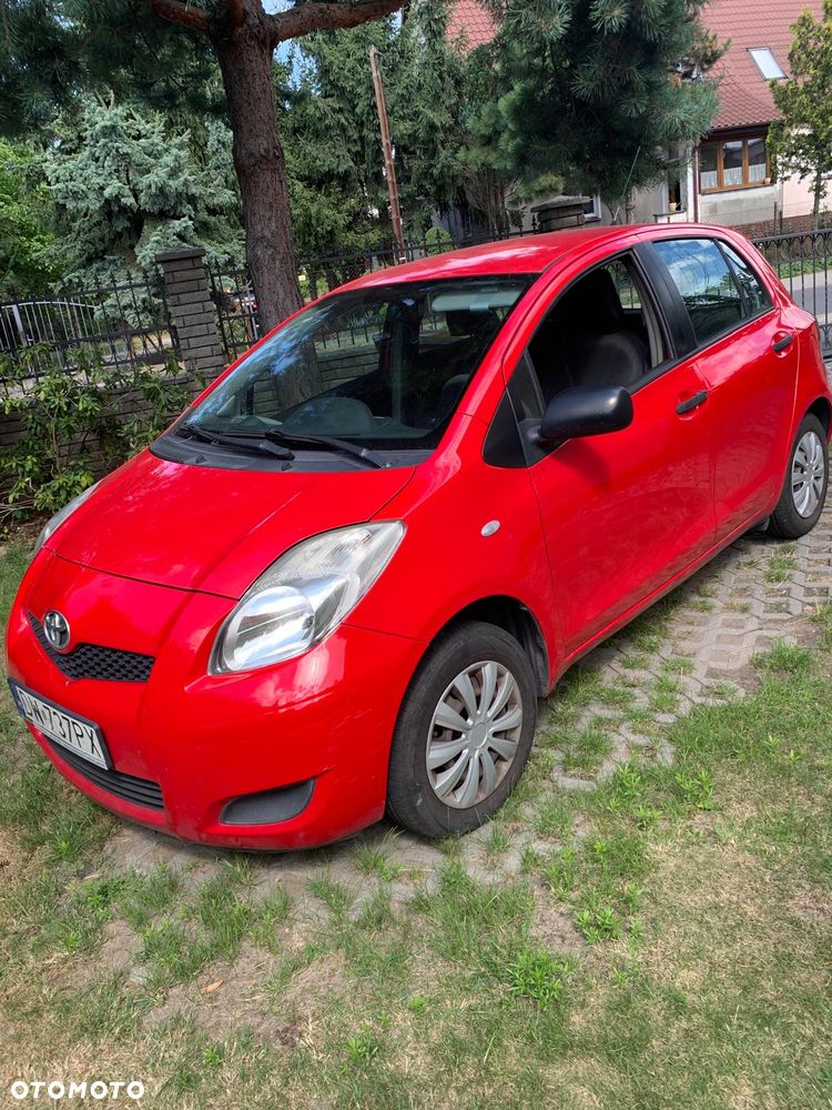 Toyota Yaris 1.0 Luna - 1