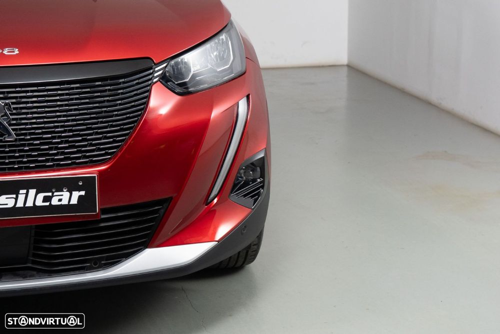 Peugeot 2008 1.2 PureTech Allure Pack - 18