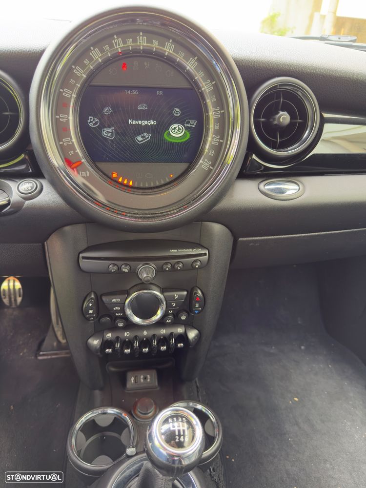 MINI 3 Portas John Cooper Works 153g - 10
