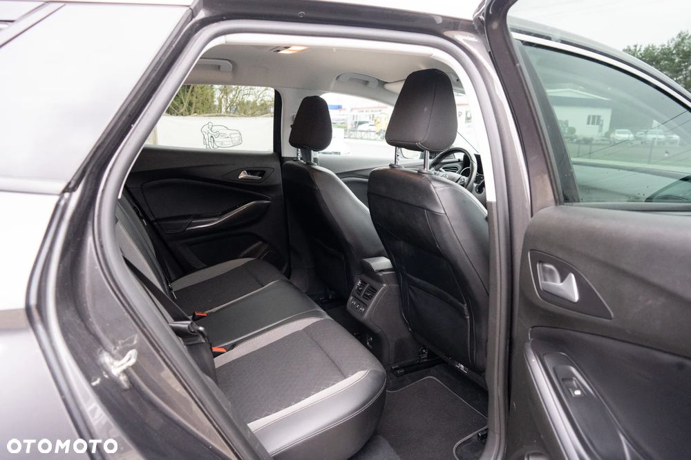 Opel Grandland X 1.2 Start/Stop Business INNOVATION - 26