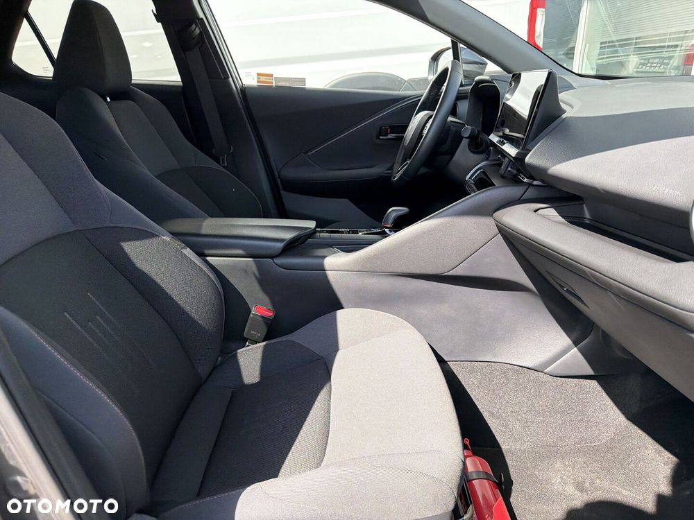 Toyota C-HR - 6