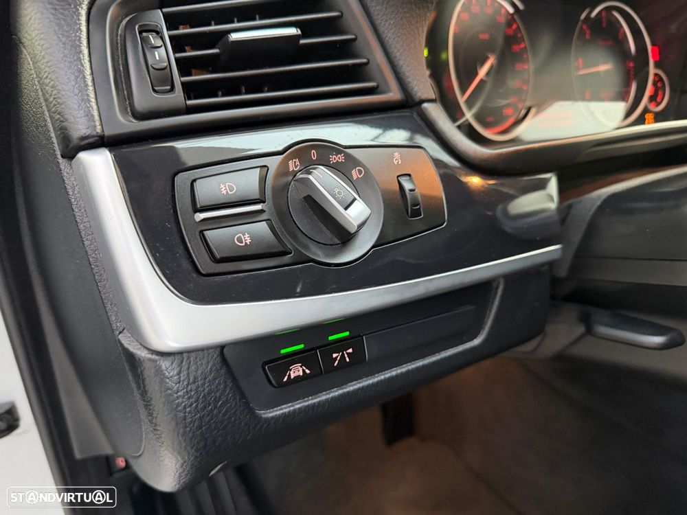 BMW 525 d Line Luxury Auto - 17