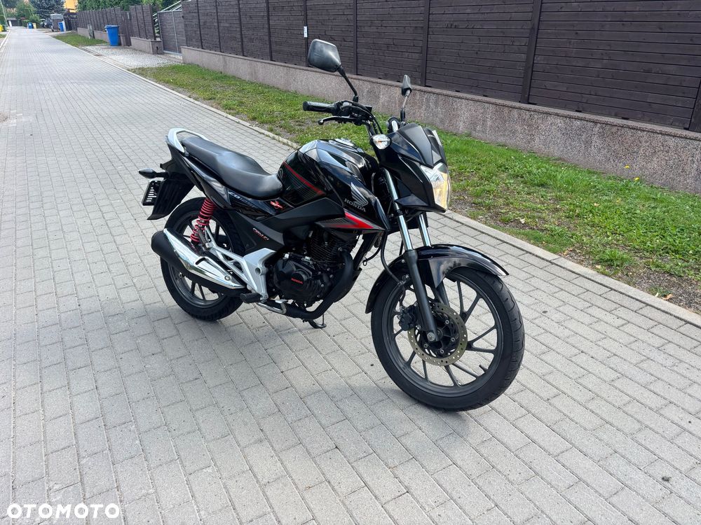 Honda CBF - 1