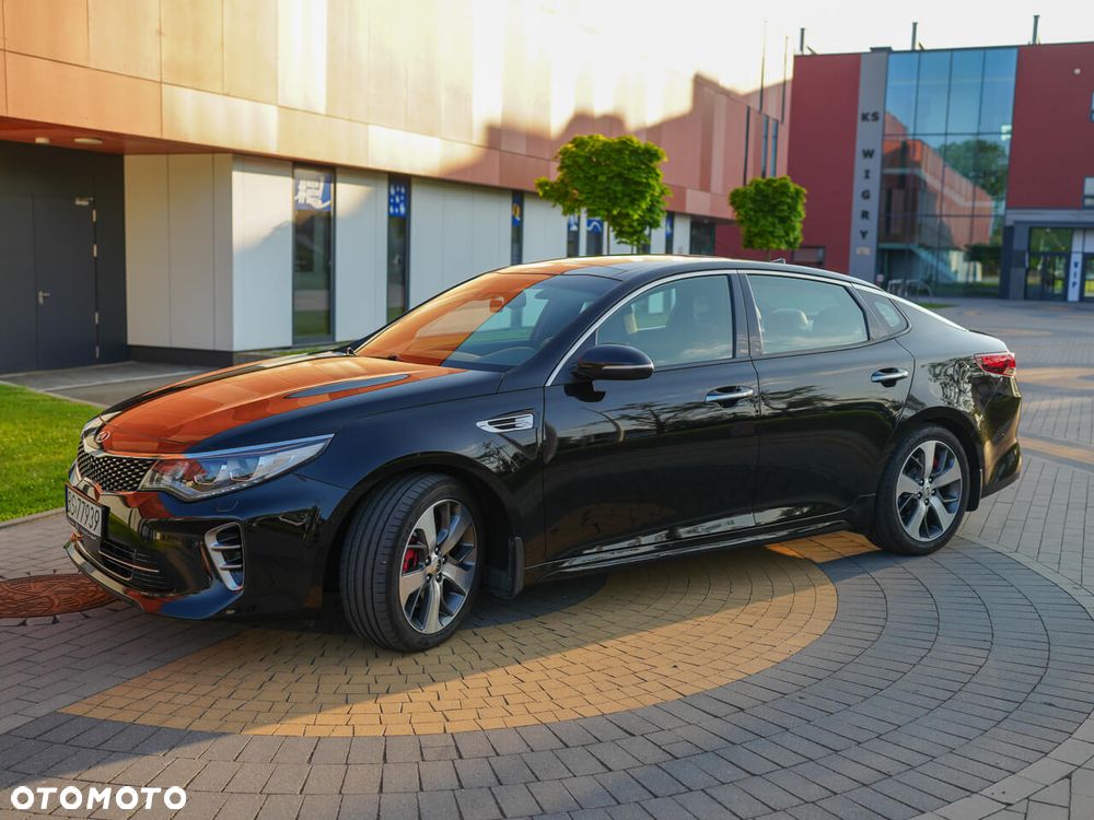 Kia Optima - 1