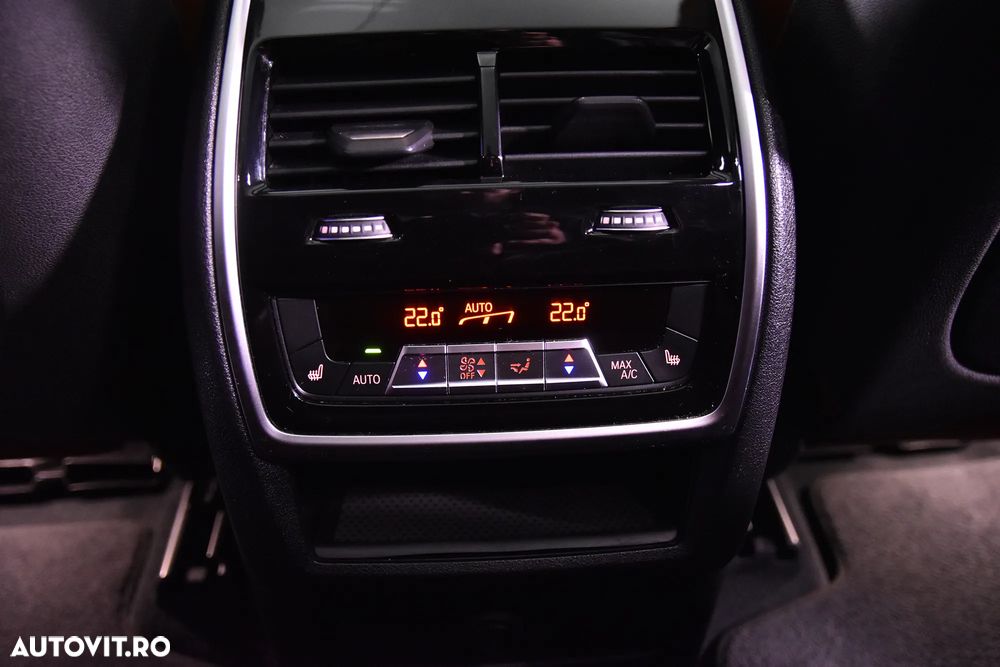 BMW X5 xDrive30d - 24