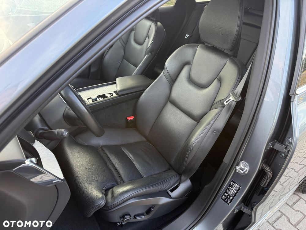 Volvo XC 60 D3 Linje Inscription - 18