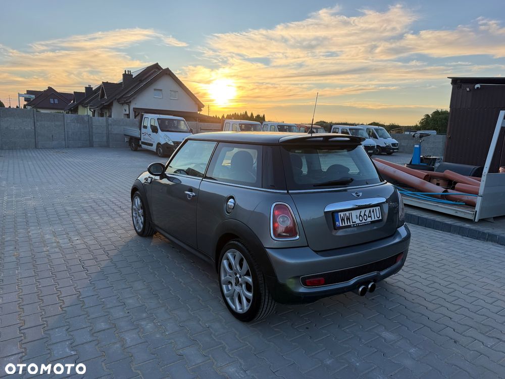 MINI Cooper S - 4