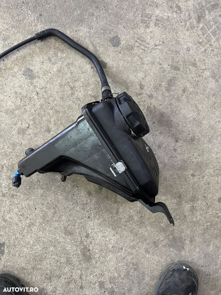 Vas expansiune BMW z4 e89 - 1