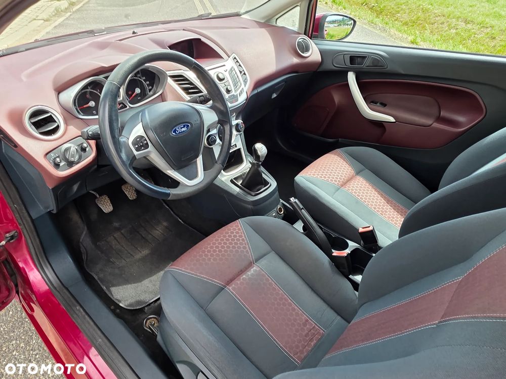 Ford Fiesta 1.25 Titanium - 8