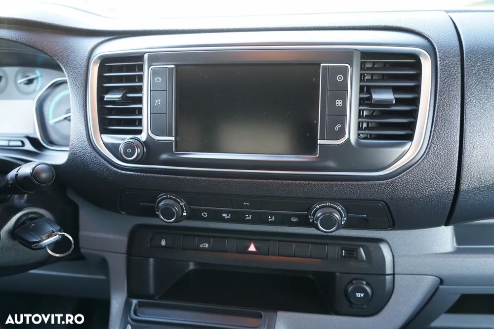 Citroën E-JUMPY XL / TABLĂ / Furgonetă / AUTOMATĂ / ELECTRICĂ / IMPORTATĂ / 2022 - 28