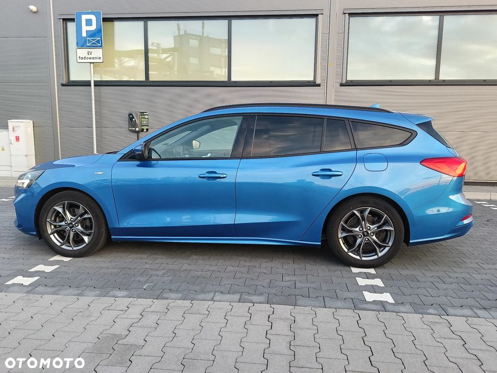 Ford Focus 1.0 EcoBoost mHEV ST-Line - 3