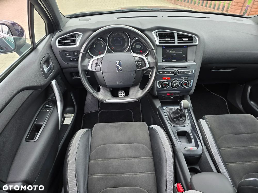 DS Automobiles DS 4 - 7