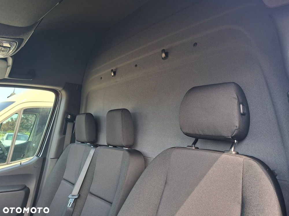 Mercedes-Benz Sprinter 319 Select - 11