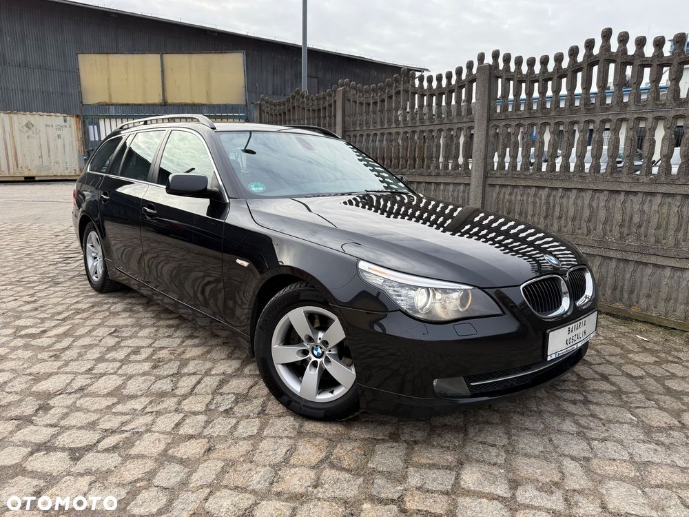 BMW Seria 5 525d - 1