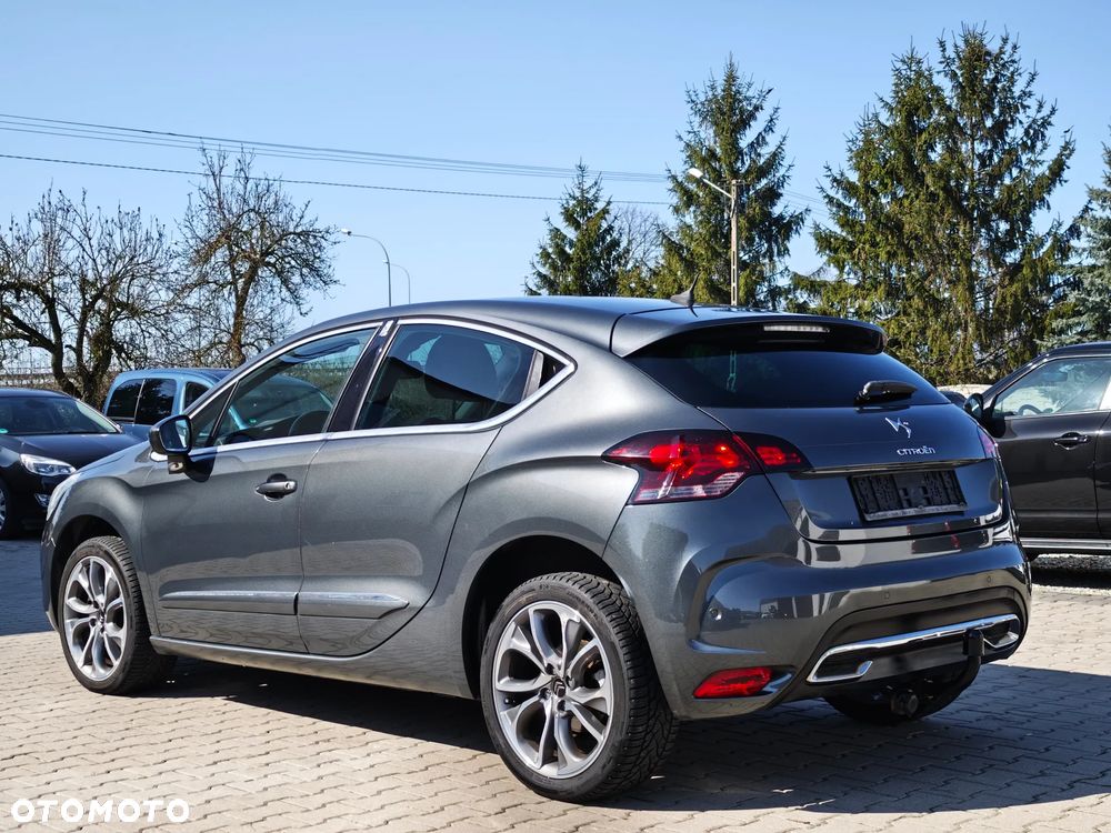 Citroën DS4 HDi 165 SoChic - 5