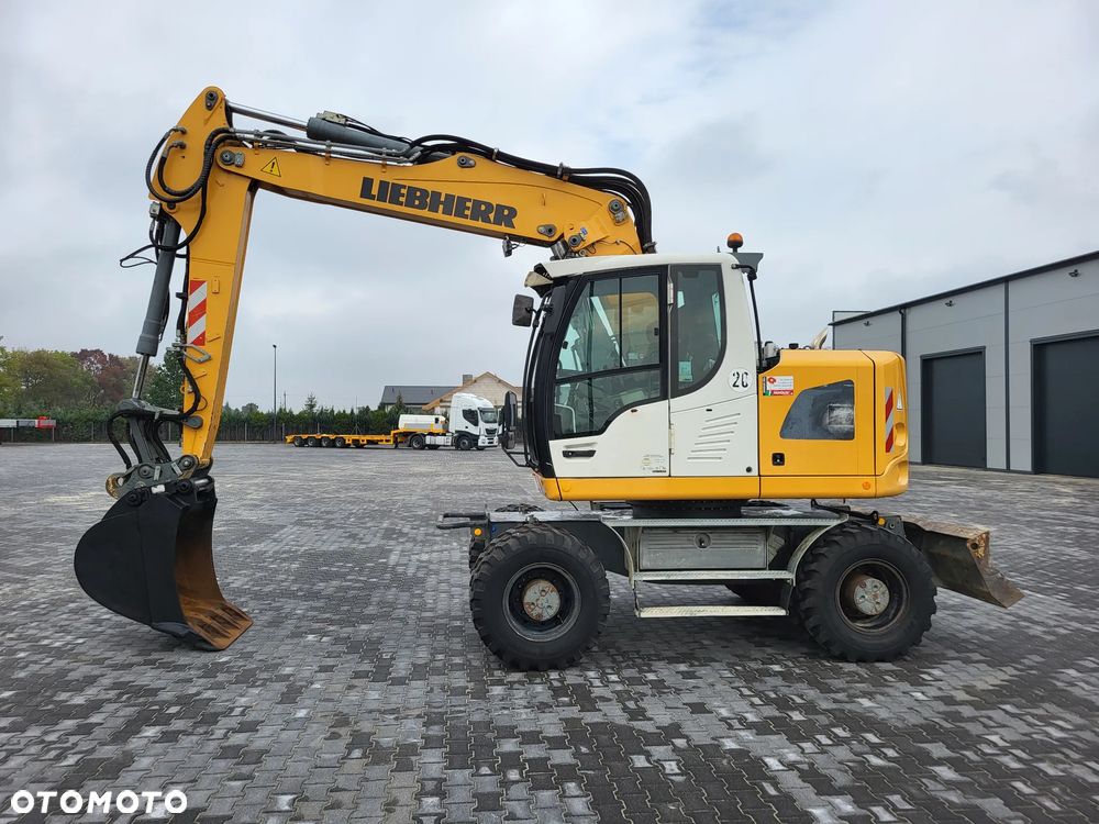 Liebherr A918 Compact / z Niemiec / Stan idealny / - 2