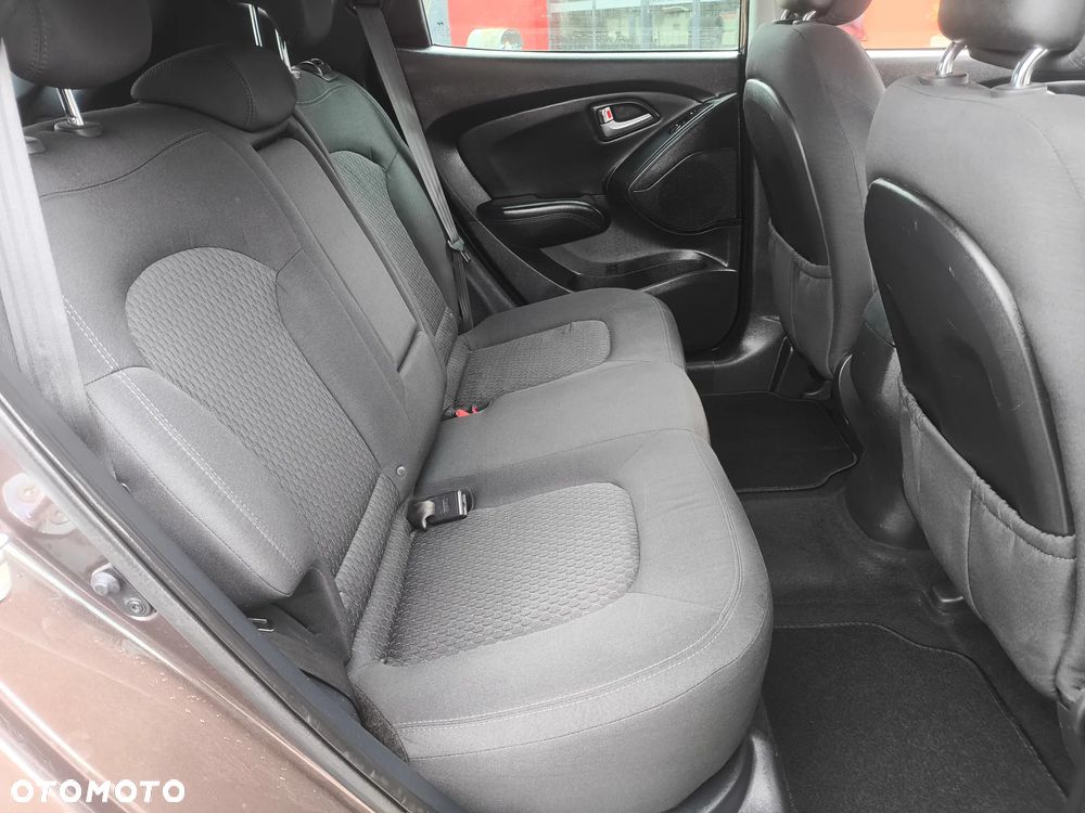 Hyundai ix35 blue 1.6 2WD Finale - 34