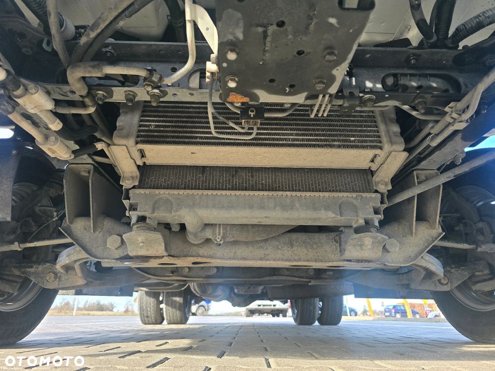 Mitsubishi Fuso canter - 11