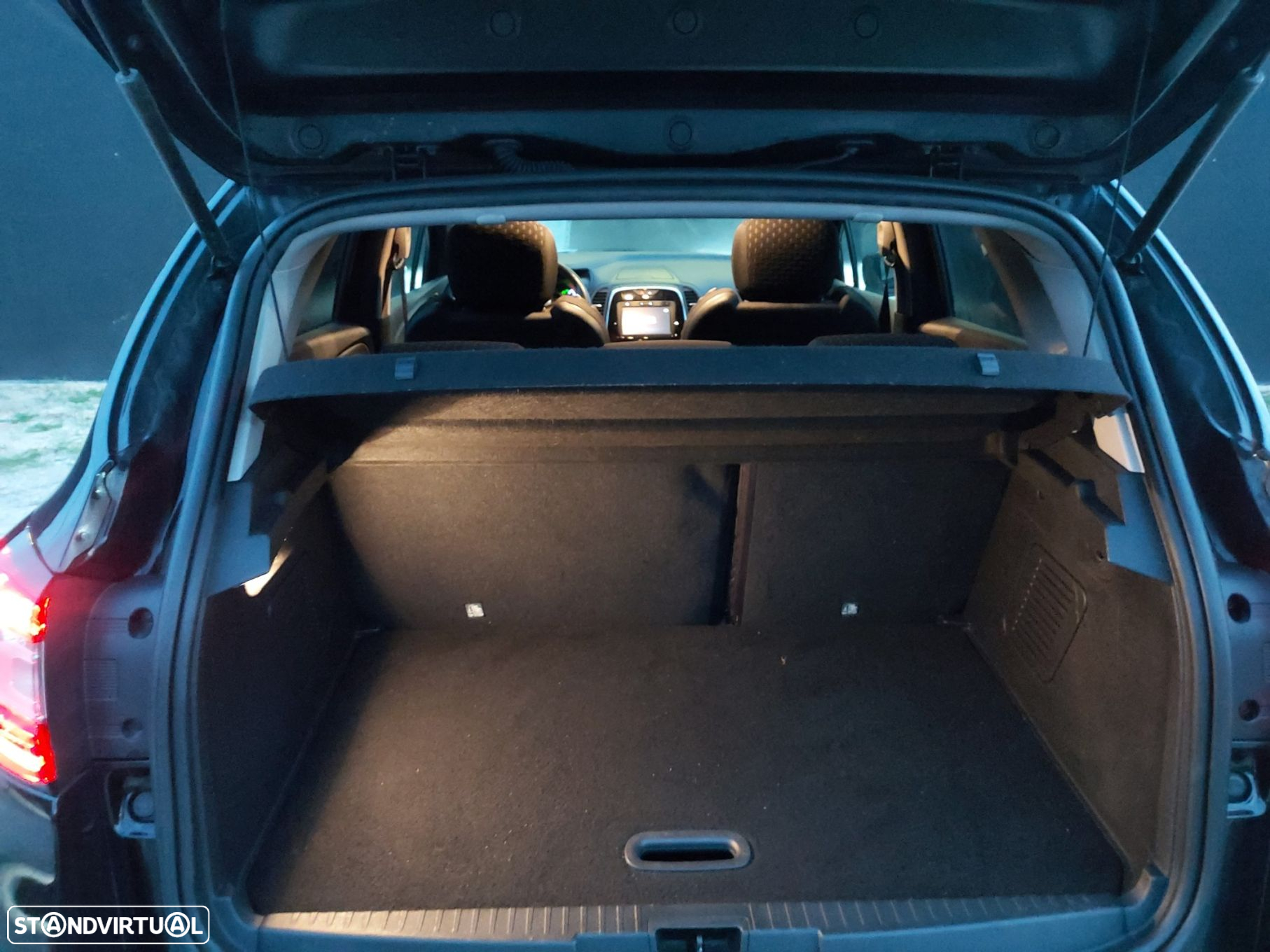 Renault Captur - 13