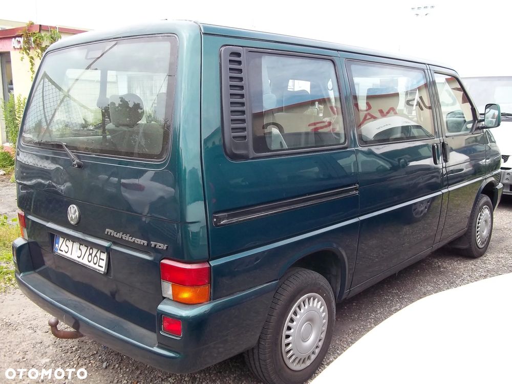 Volkswagen Multivan Standard - 4