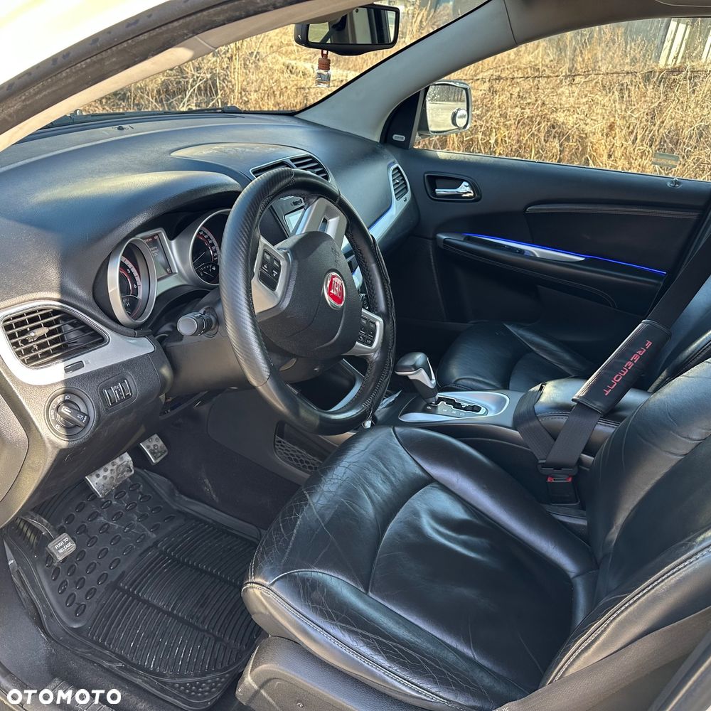 Fiat Freemont 2.0 Multijet Black Code AWD - 13