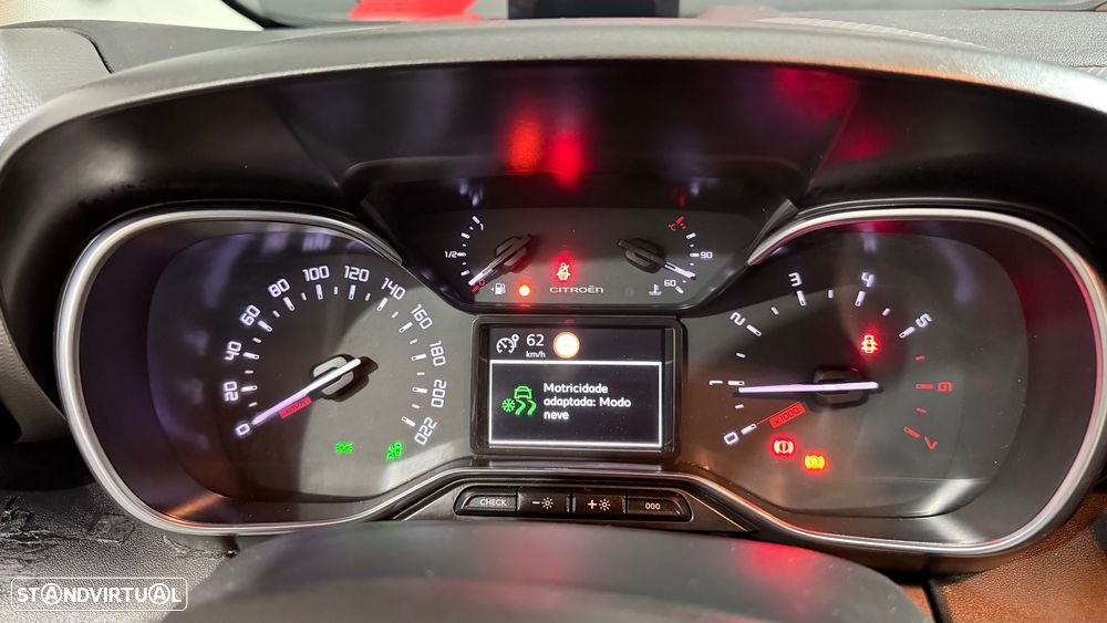 Citroën C3 Aircross PureTech 130 Stop & Start OPF Shine - 27