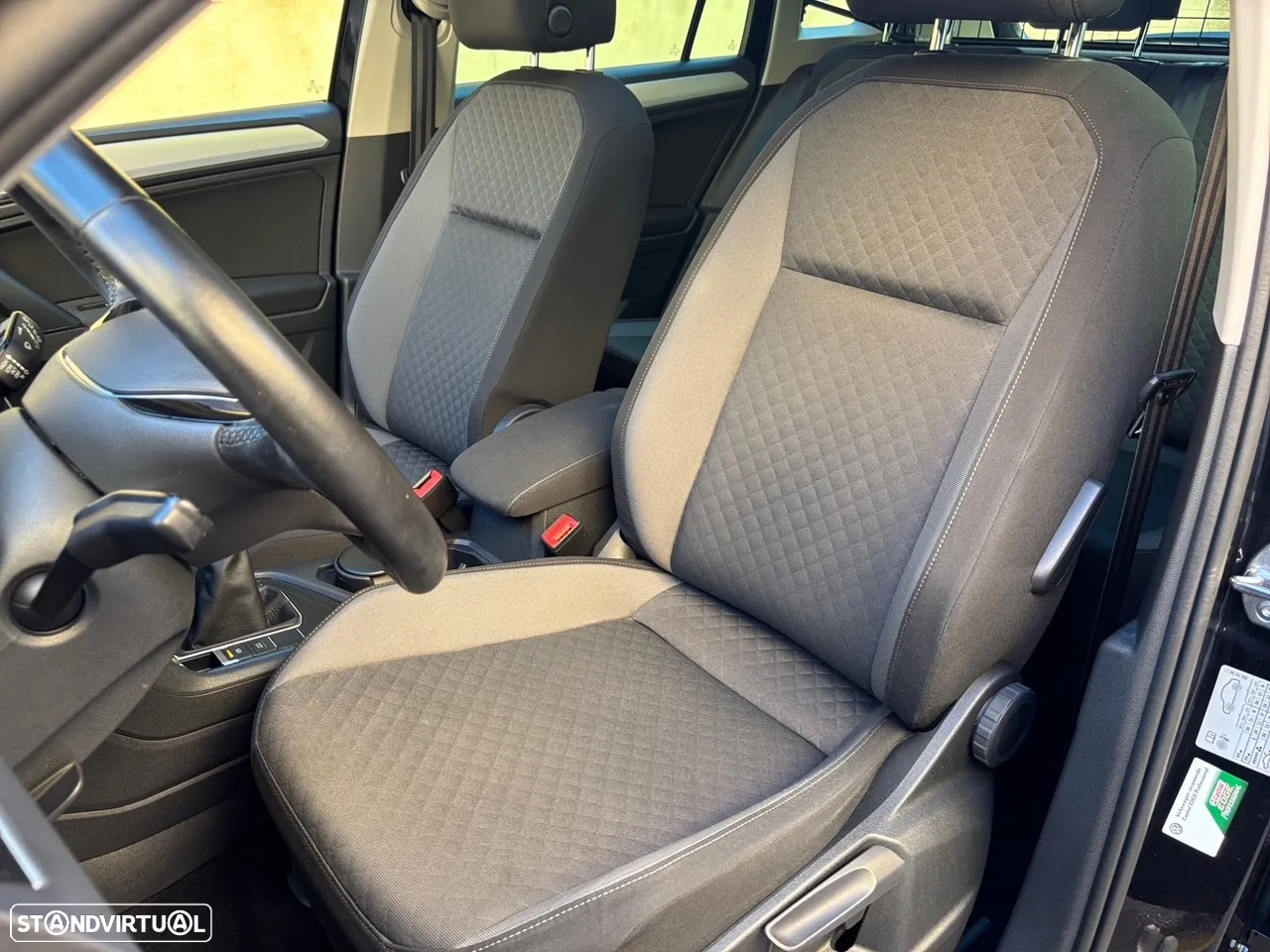 VW Tiguan 1.6 TDI Confortline - 9