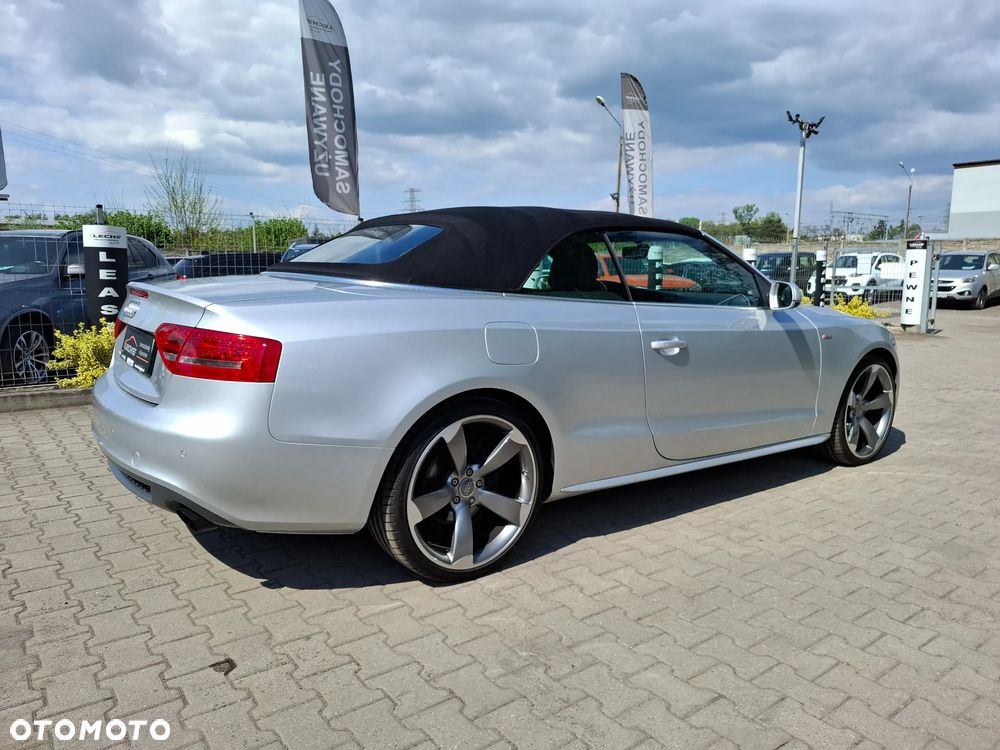 Audi A5 Cabrio - 10