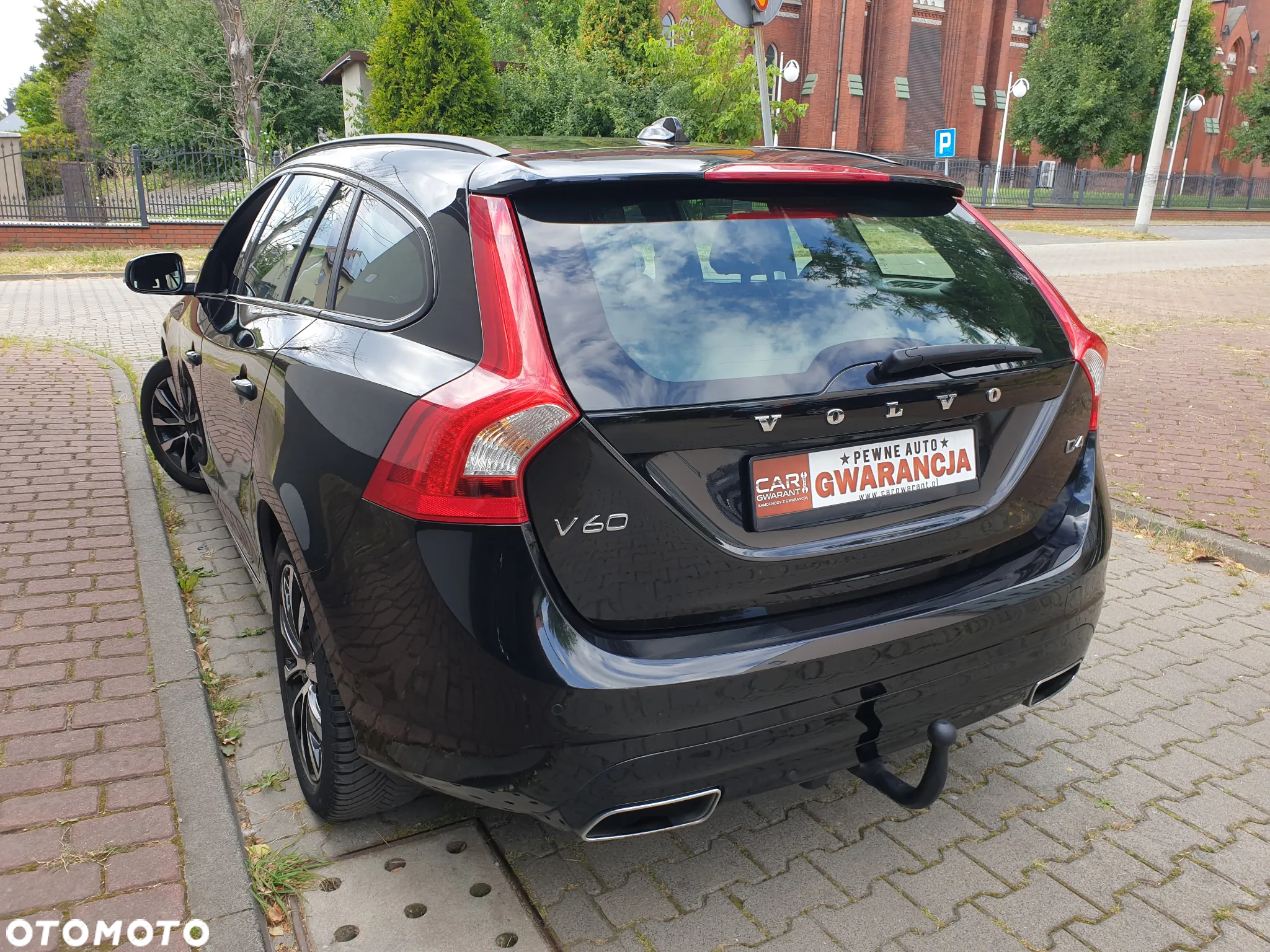 Volvo V60 D4 Summum - 18