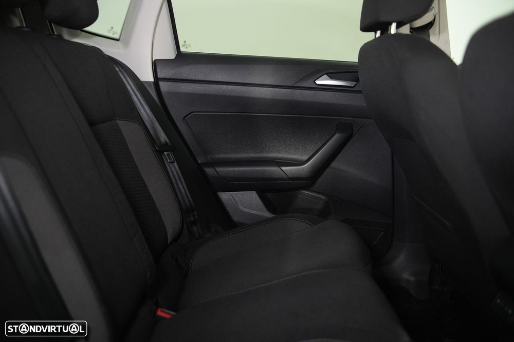 VW Polo - 45