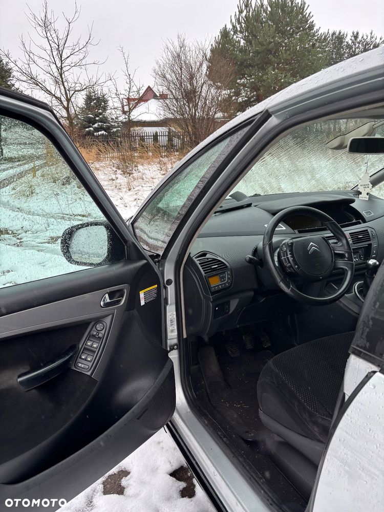 Citroën C4 Picasso - 10