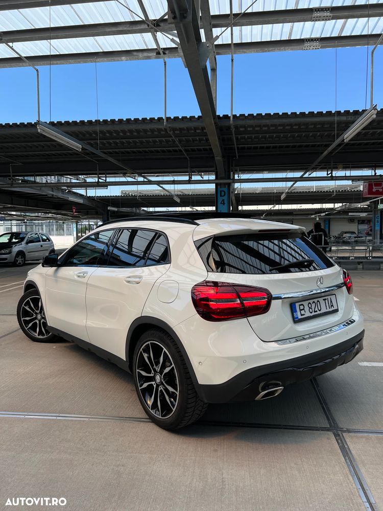 Mercedes-Benz GLA - 6