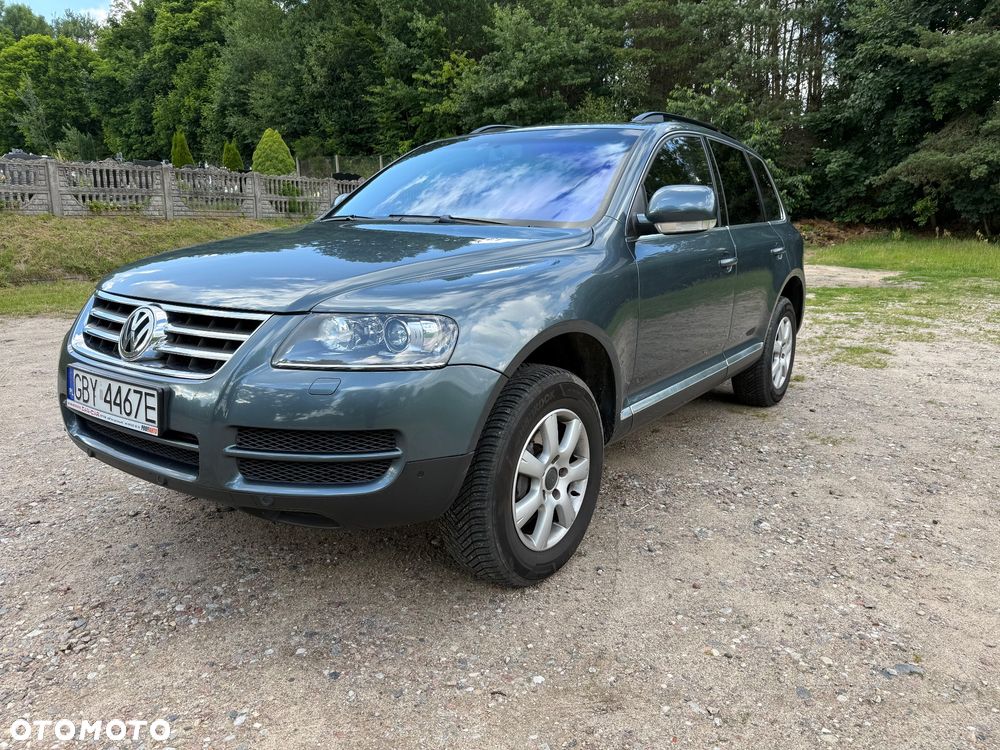 Volkswagen Touareg - 1