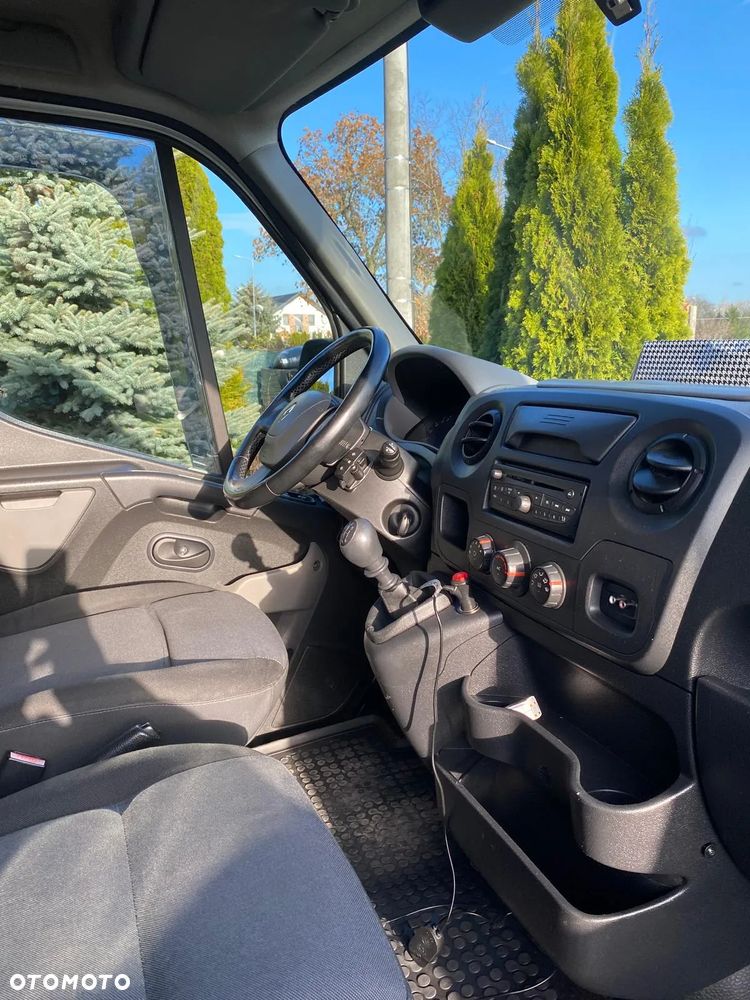 Renault Master - 15