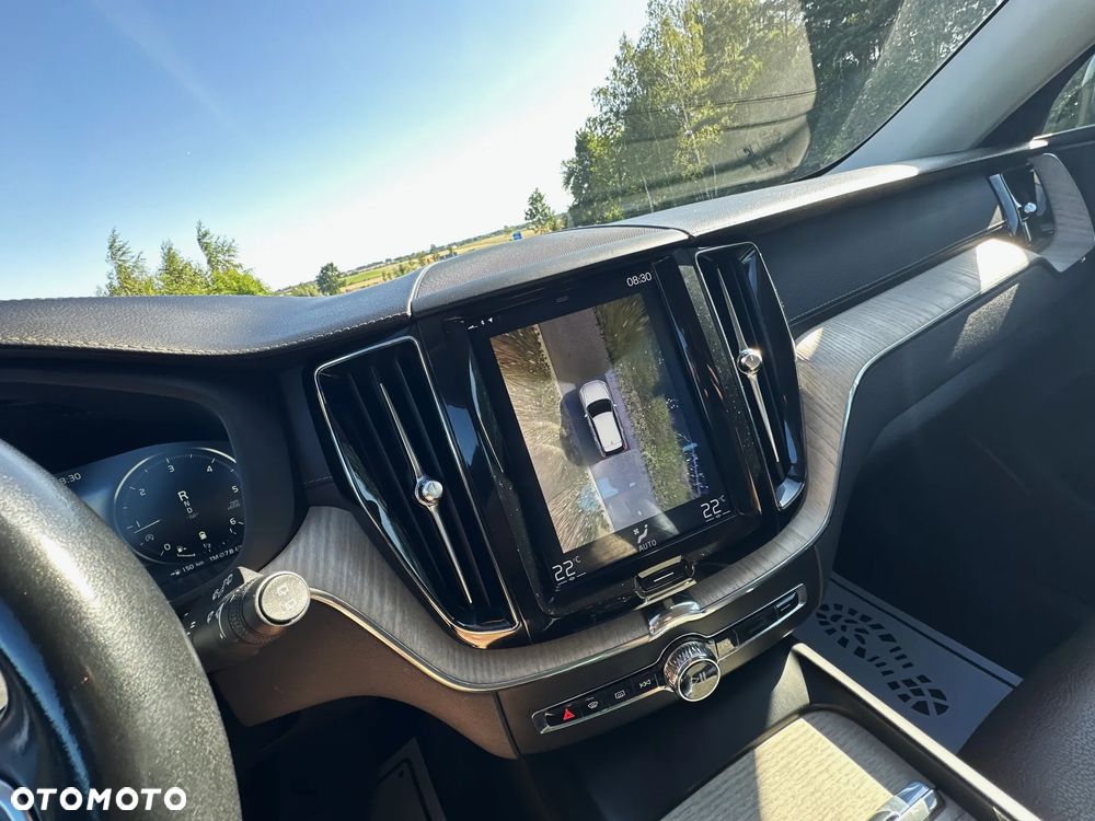 Volvo XC 60 B4 D AWD Geartronic Inscription - 27