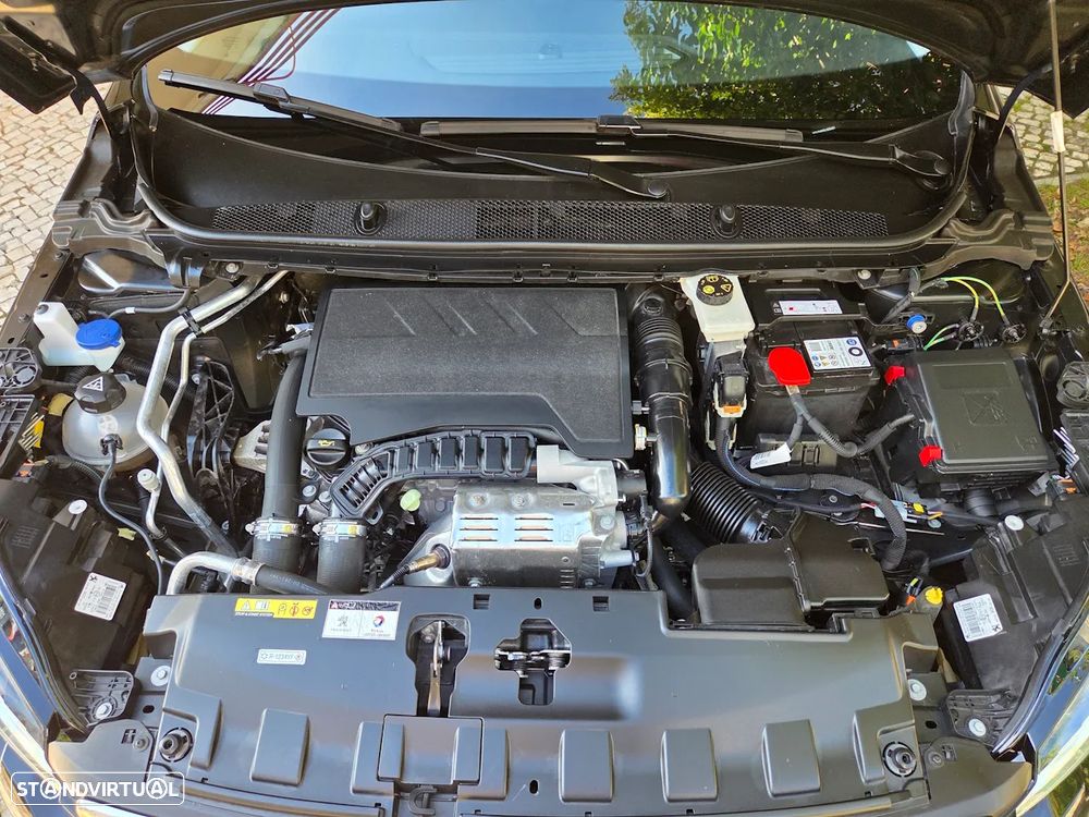 Peugeot 308 1.2 PureTech Allure EAT8 - 32