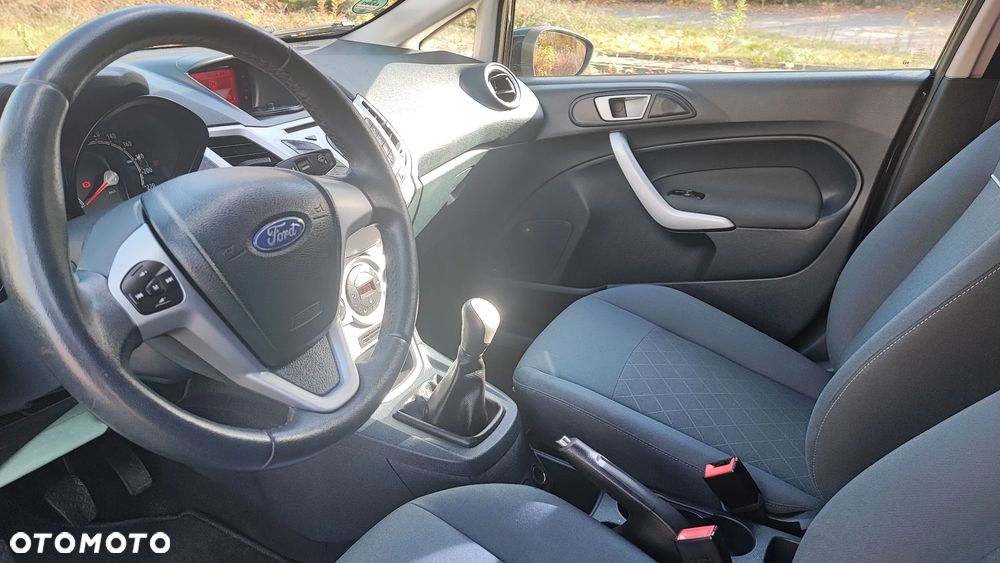 Ford Fiesta 1.25 Champions Edition - 40