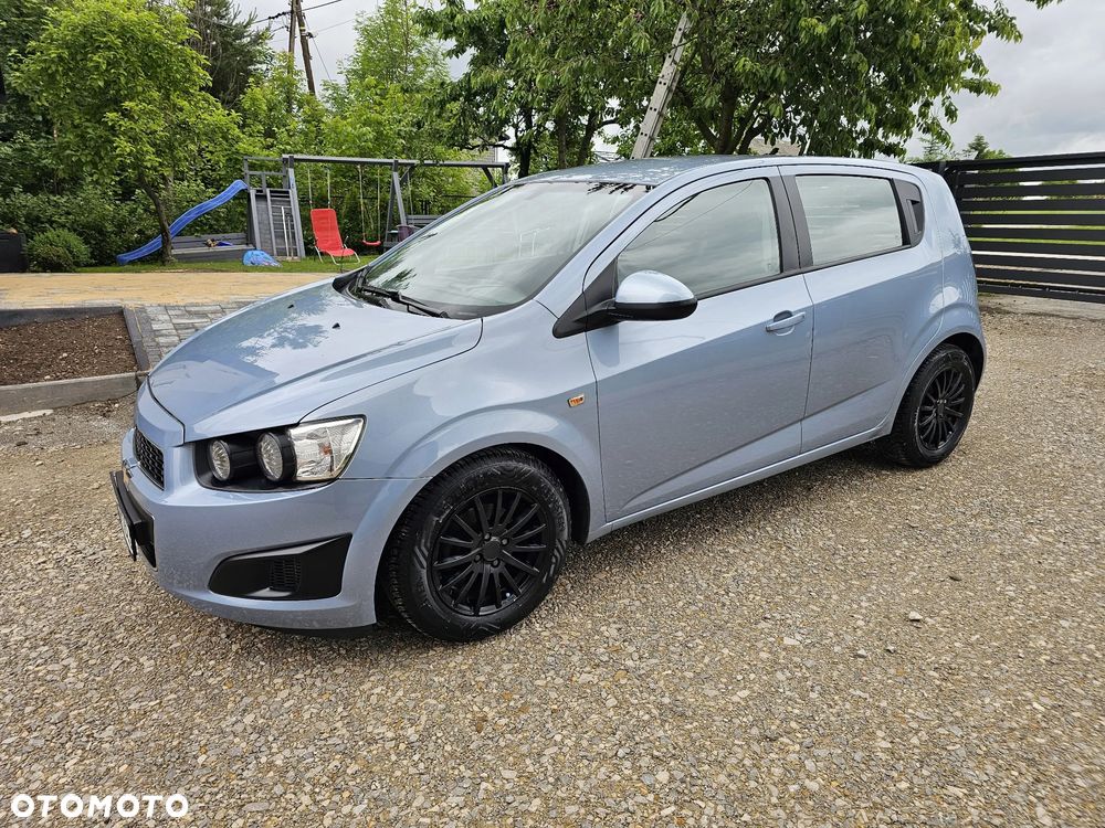 Chevrolet Aveo - 21