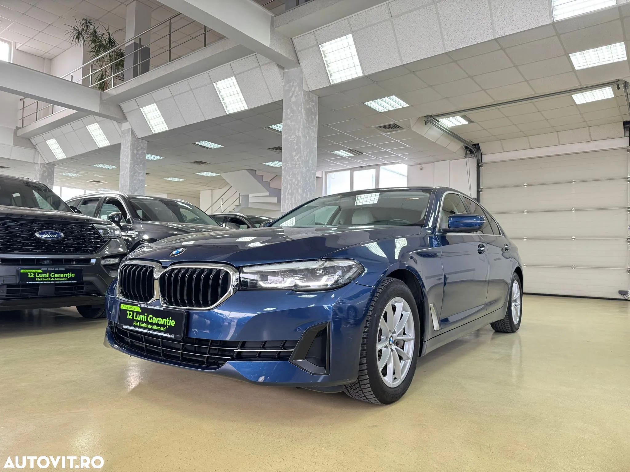 BMW Seria 5 530d xDrive Aut. - 1